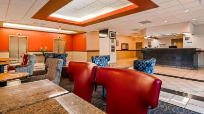 Best Western Potomac Mills - image 12