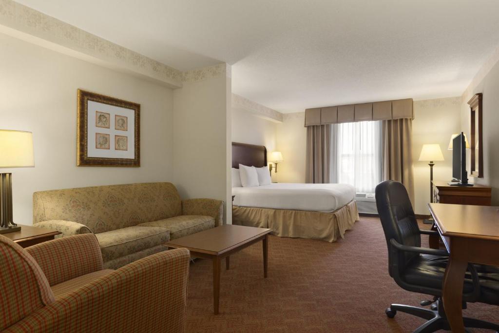 Country Inn & Suites by Radisson Potomac Mills Woodbridge VA - image 6