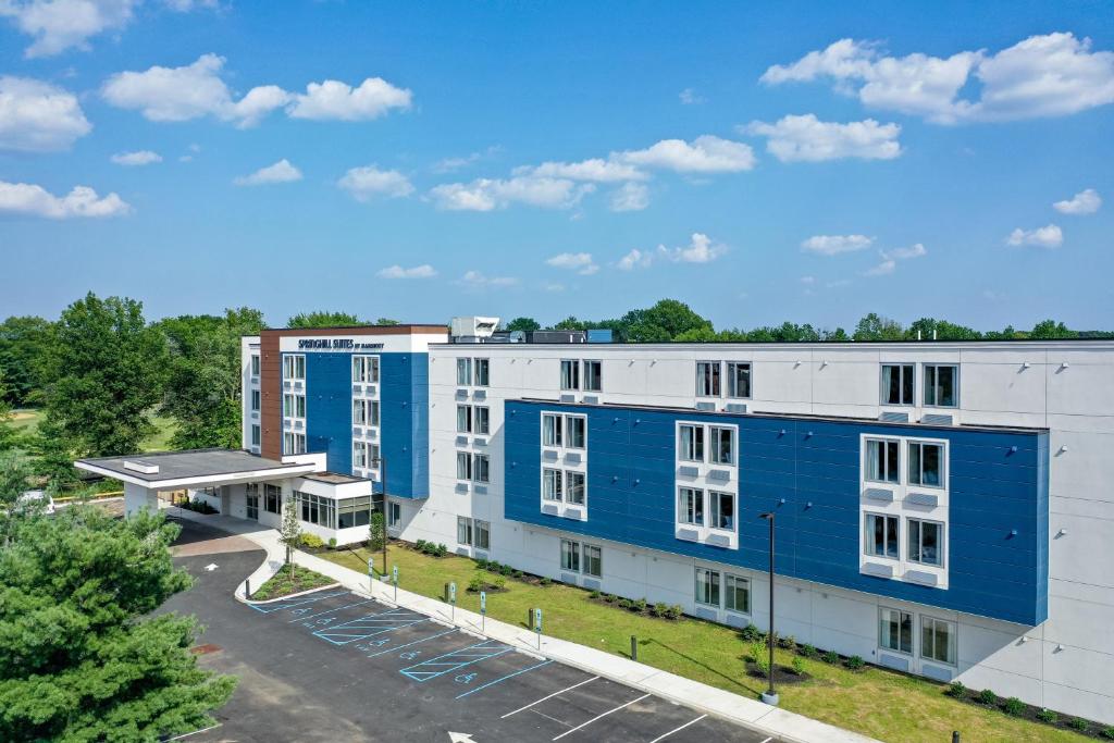 SpringHill Suites by Marriott Woodbridge - main image