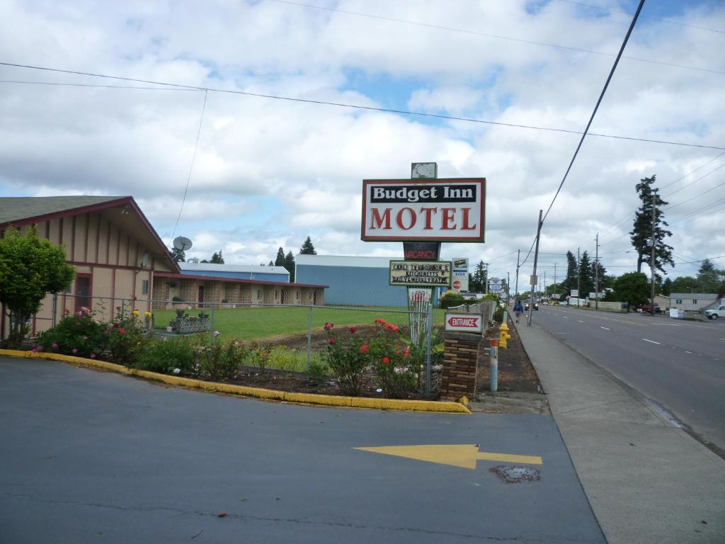 Budget Inn Motel - main image