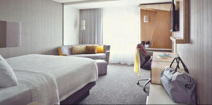 Courtyard by Marriott Deptford - image 1