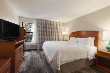 Hampton Inn Minneapolis St. Paul-Woodbury - image 9