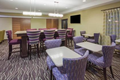 Holiday Inn Express Hotel & Suites St. Paul - Woodbury an IHG Hotel - image 15