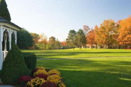 Hilton Woodcliff Lake - image 2