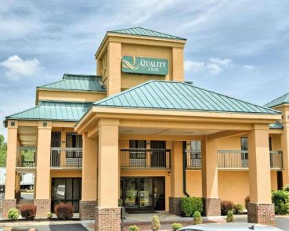 Quality Inn Thornburg - image 4