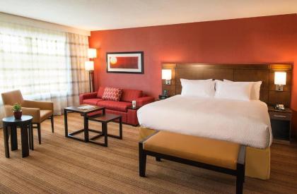 Courtyard by Marriott Los Angeles Woodland Hills - image 9