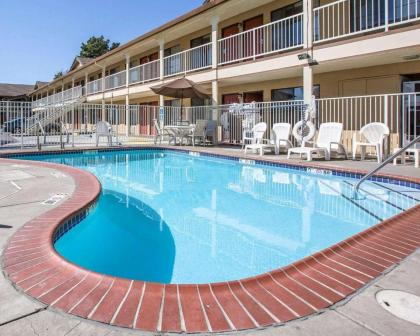 Quality Inn & Suites Woodland- Sacramento Airport - image 4