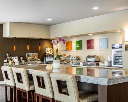 Comfort Suites Woodland - Sacramento Airport - image 3