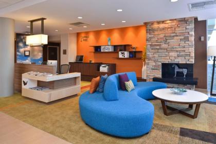 Fairfield Inn & Suites by Marriott Sacramento Airport Woodland - image 11