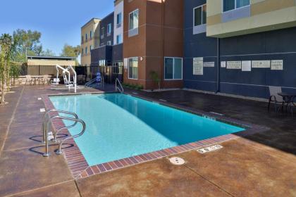 Fairfield Inn & Suites by Marriott Sacramento Airport Woodland - image 12