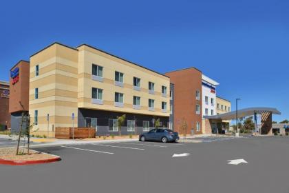 Fairfield Inn & Suites by Marriott Sacramento Airport Woodland - image 6