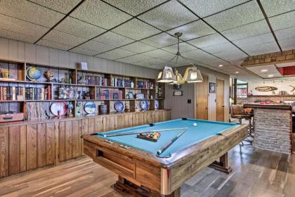 Arbor Vitae Home with Game Room - Snowmobiles Welcome - image 10