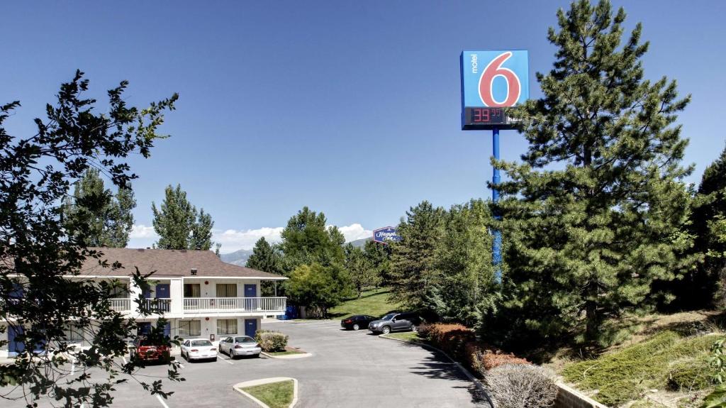 Motel 6-Woods Cross UT - Salt Lake City - North - image 4