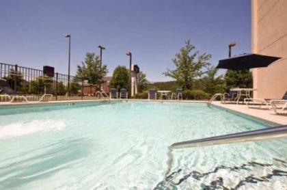 Hampton Inn Atlanta-Woodstock - image 4