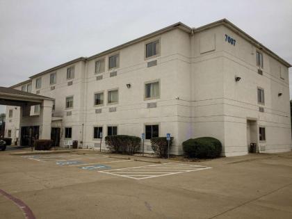 Motel 6-Woodway TX - image 8