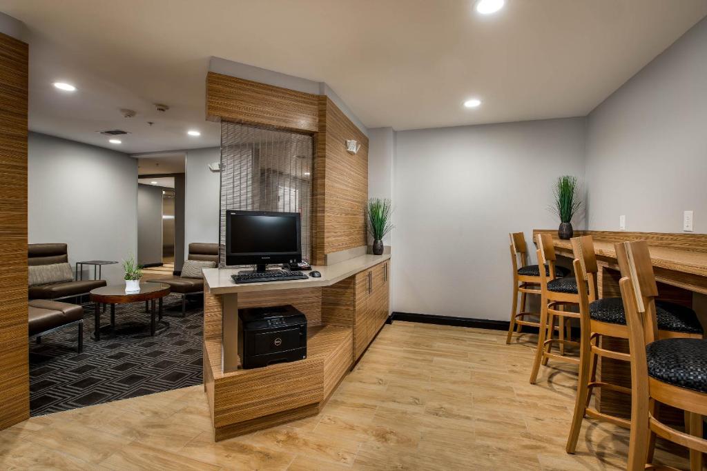 TownePlace Suites by Marriott Waco South - image 2