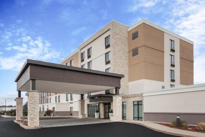 Holiday Inn Express Hotel & Suites Providence-Woonsocket an IHG Hotel - image 17