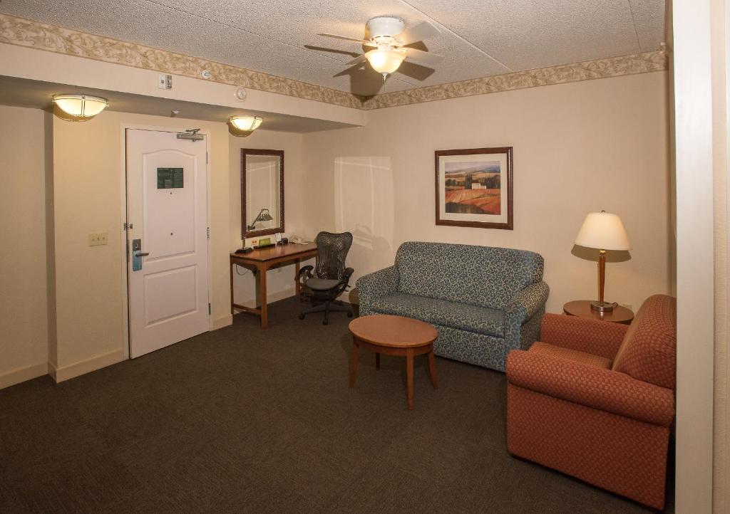 Hilton Garden Inn Wooster - image 6