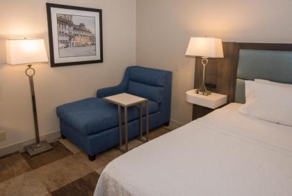 Hampton Inn Wooster - image 11