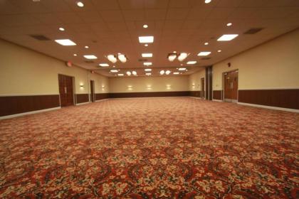 Best Western Plus Wooster Hotel & Conference Center - image 6