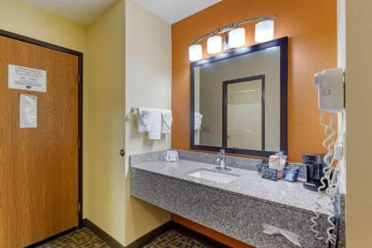 Quality Inn-Wooster - image 8