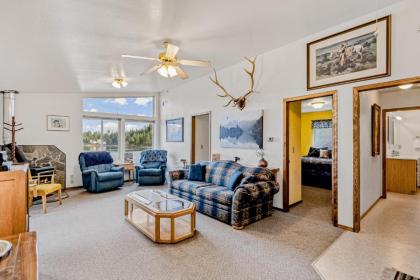 Cleland Bay Waterfront Cabin