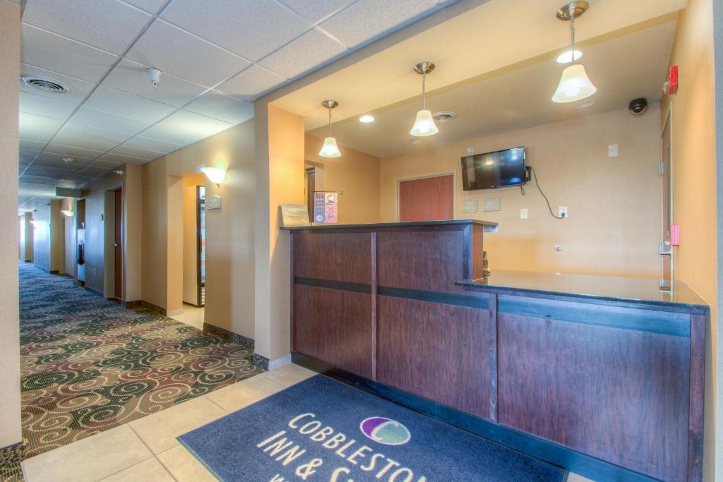 Cobblestone Inn & Suites - Wray - image 6