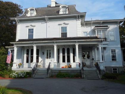 Proctor Mansion Inn - image 5