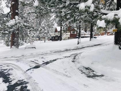 mountain View Cabins Wrightwood California