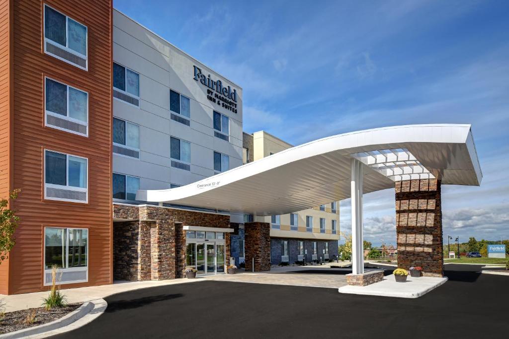 Fairfield by Marriott Inn & Suites Grand Rapids Wyoming - main image