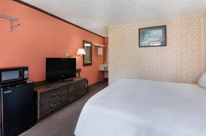 Americas Best Value Inn Wytheville - image 10