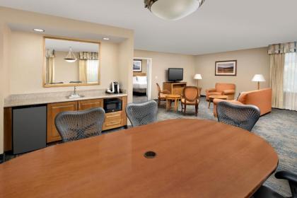 Hilton Garden Inn Yakima Downtown - image 2