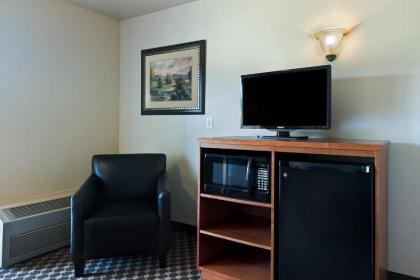 Oxford Suites Yakima - image 4