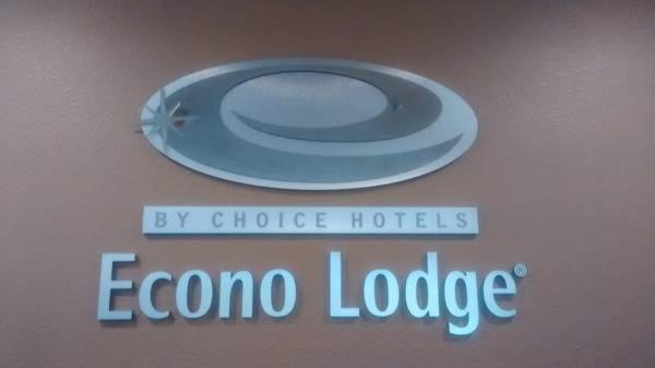 Comfort Inn - image 2