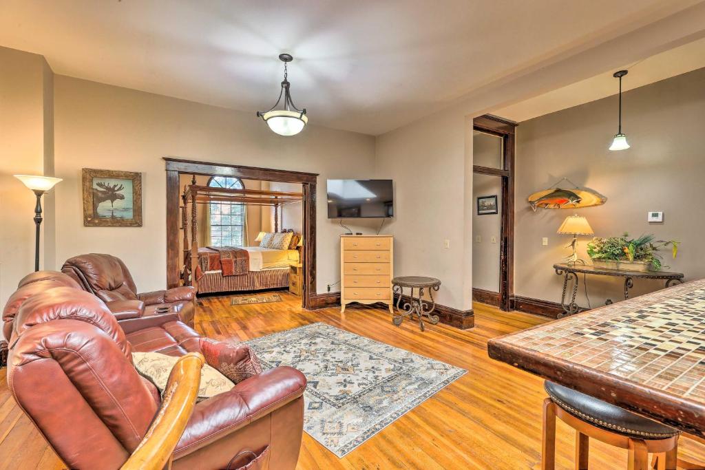 Cozy Yankton Apartment about Walk to Downtown! - main image