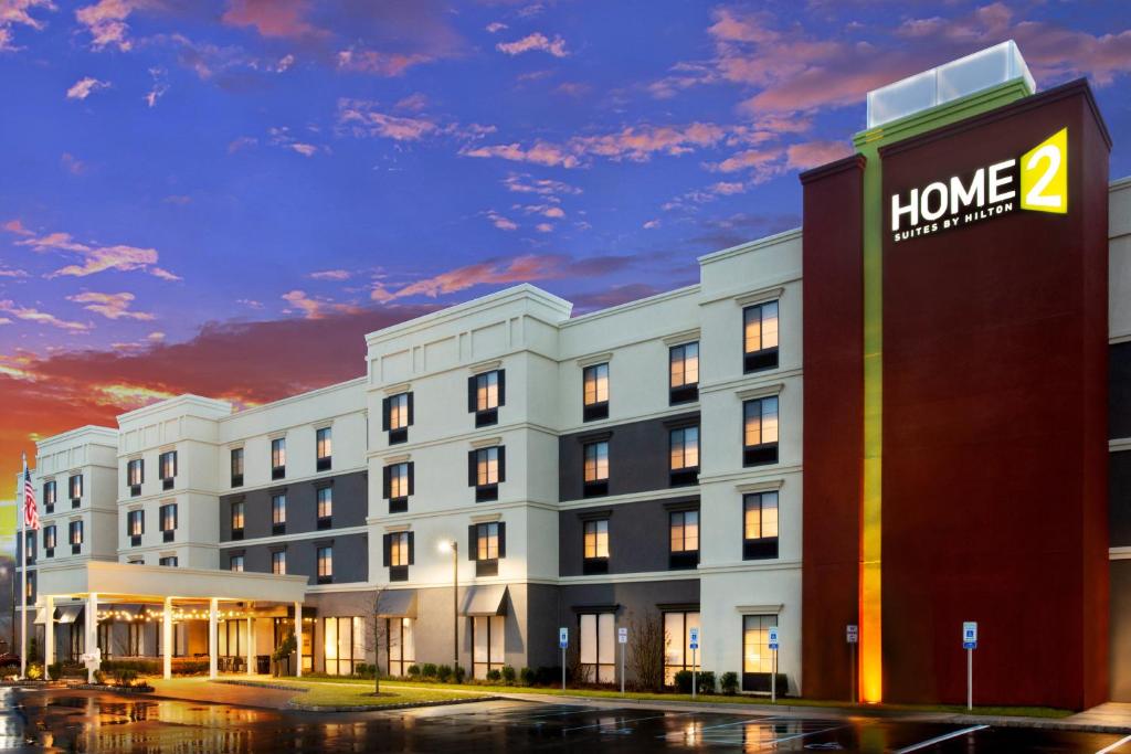 Home2 Suites by Hilton Long Island Brookhaven - main image