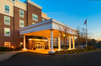 Hampton Inn & Suites Yonkers - image 5