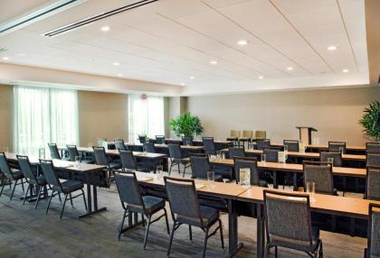 Courtyard by Marriott Yonkers Westchester County - image 9