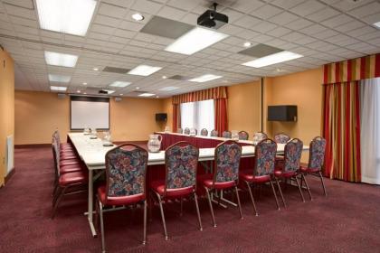 Hampton Inn - York - image 12