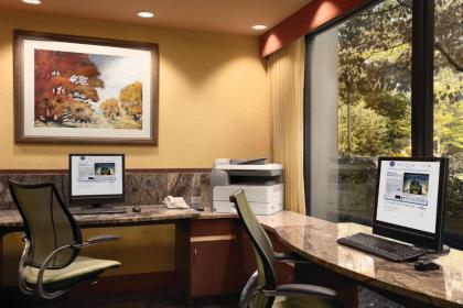 Hampton Inn - York - image 2