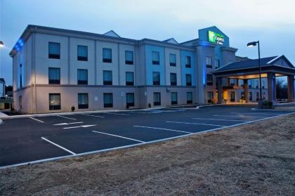 Holiday Inn Express & Suites Northeast an IHG Hotel - image 9