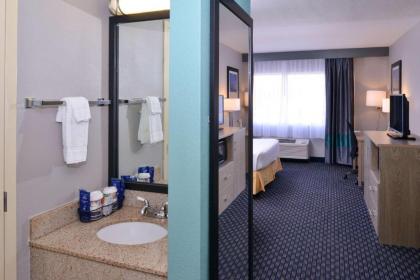 Best Western Westgate Inn - image 13