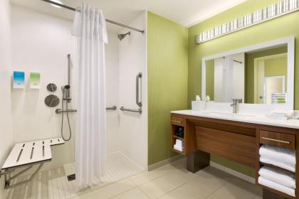 Home2 Suites By Hilton York - image 12