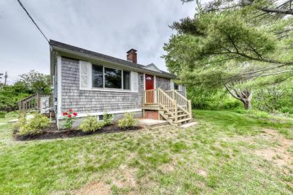 Sweet Little Cottage By The Sea