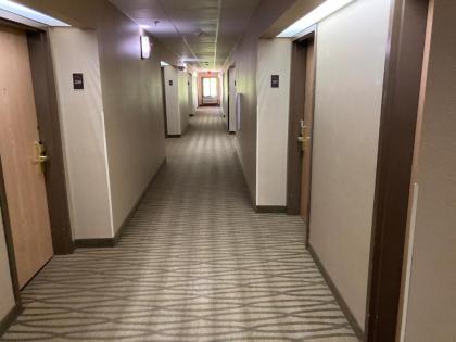 Red Roof Inn Newport News - Yorktown - image 4