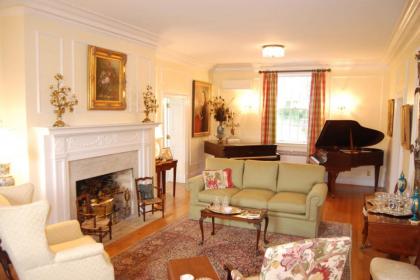 Hornsby House Inn - image 5