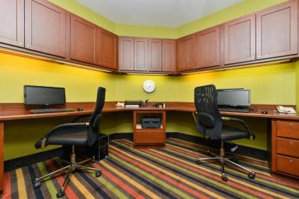 Hampton Inn Yorkville - image 2