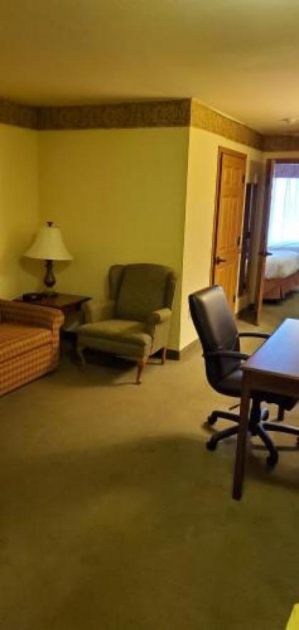 Country Inn & Suites by Radisson Youngstown West OH - image 12