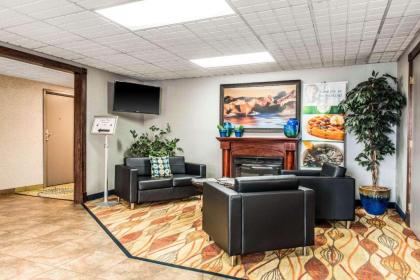 Quality Inn Austintown-Youngstown West - image 12