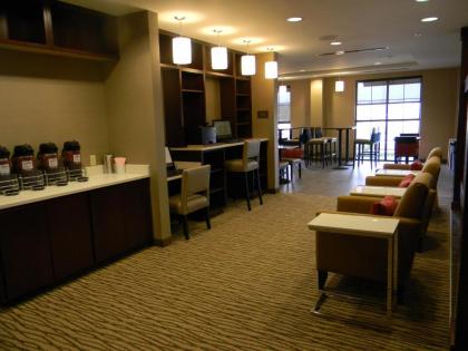 Comfort Suites-Youngstown North - image 10